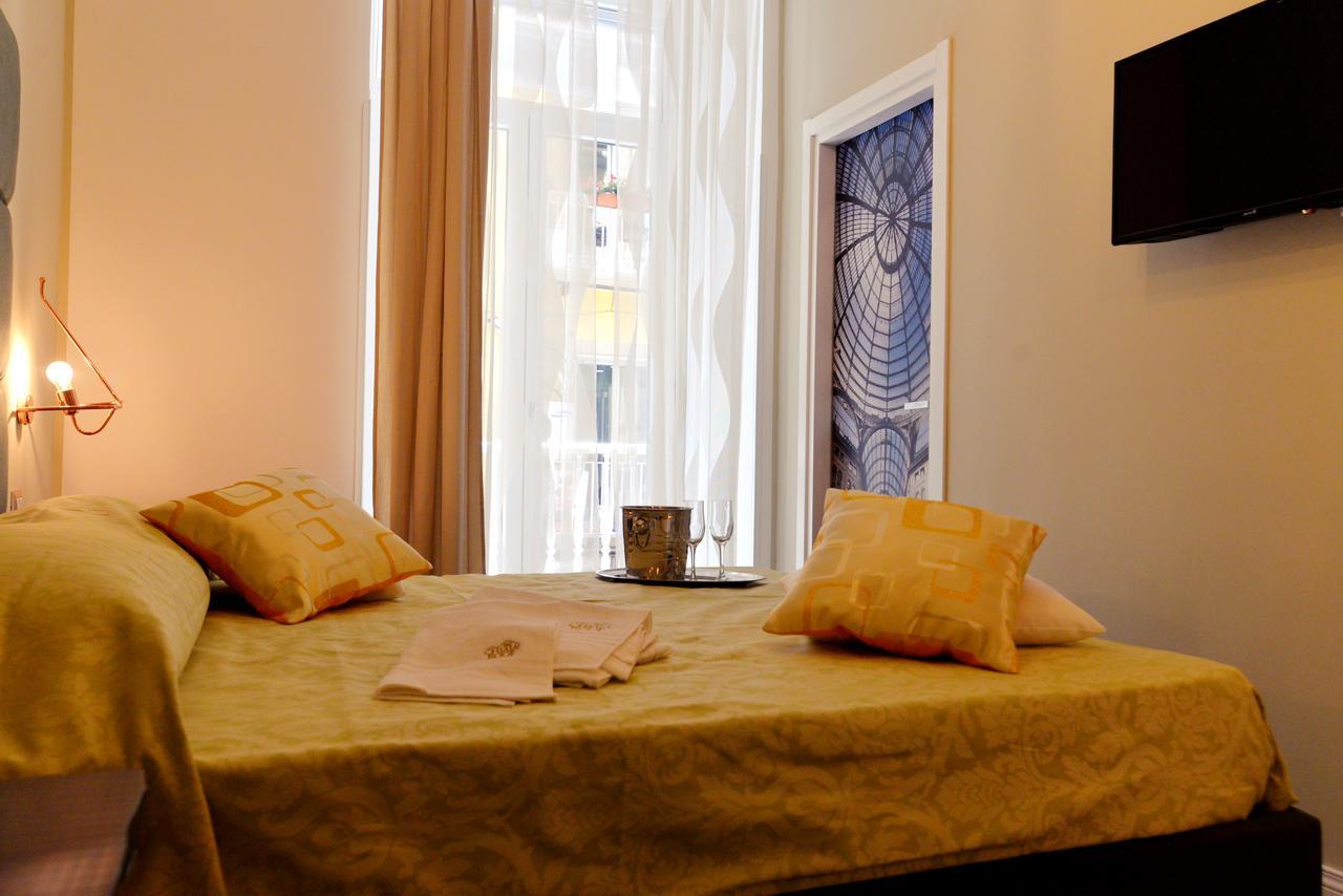 Chiaia Roof Bed & Breakfast Наполи Екстериор снимка