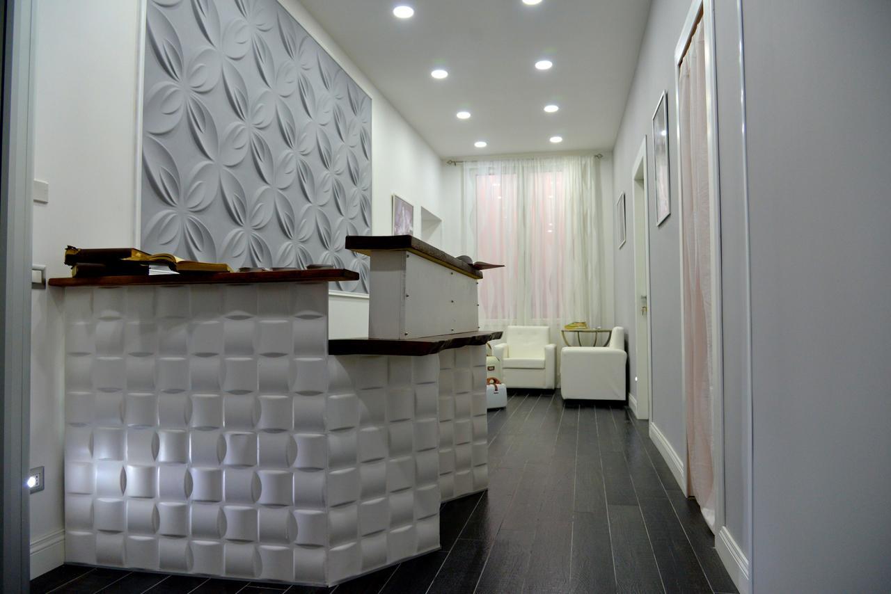 Chiaia Roof Bed & Breakfast Наполи Екстериор снимка