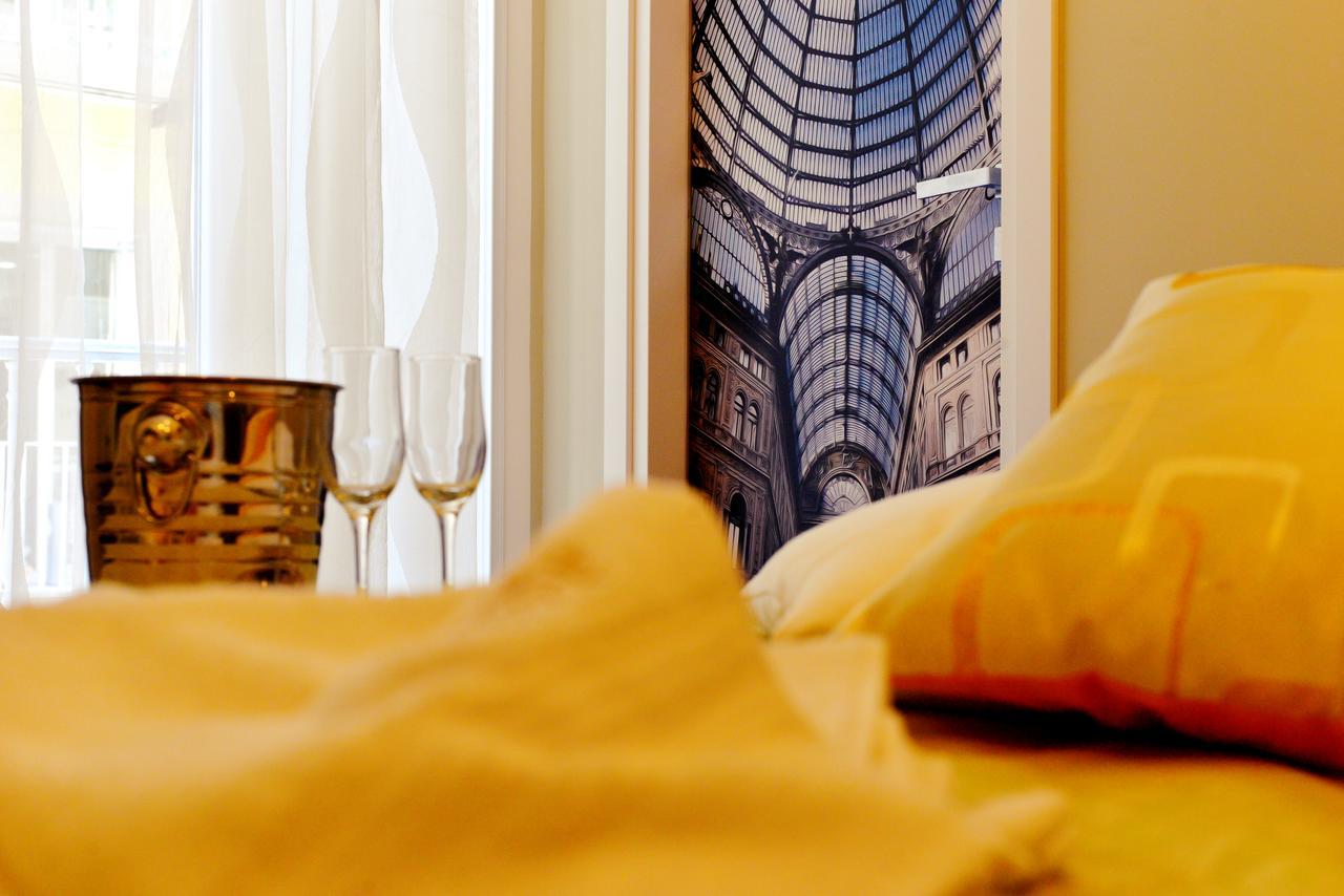 Chiaia Roof Bed & Breakfast Наполи Екстериор снимка