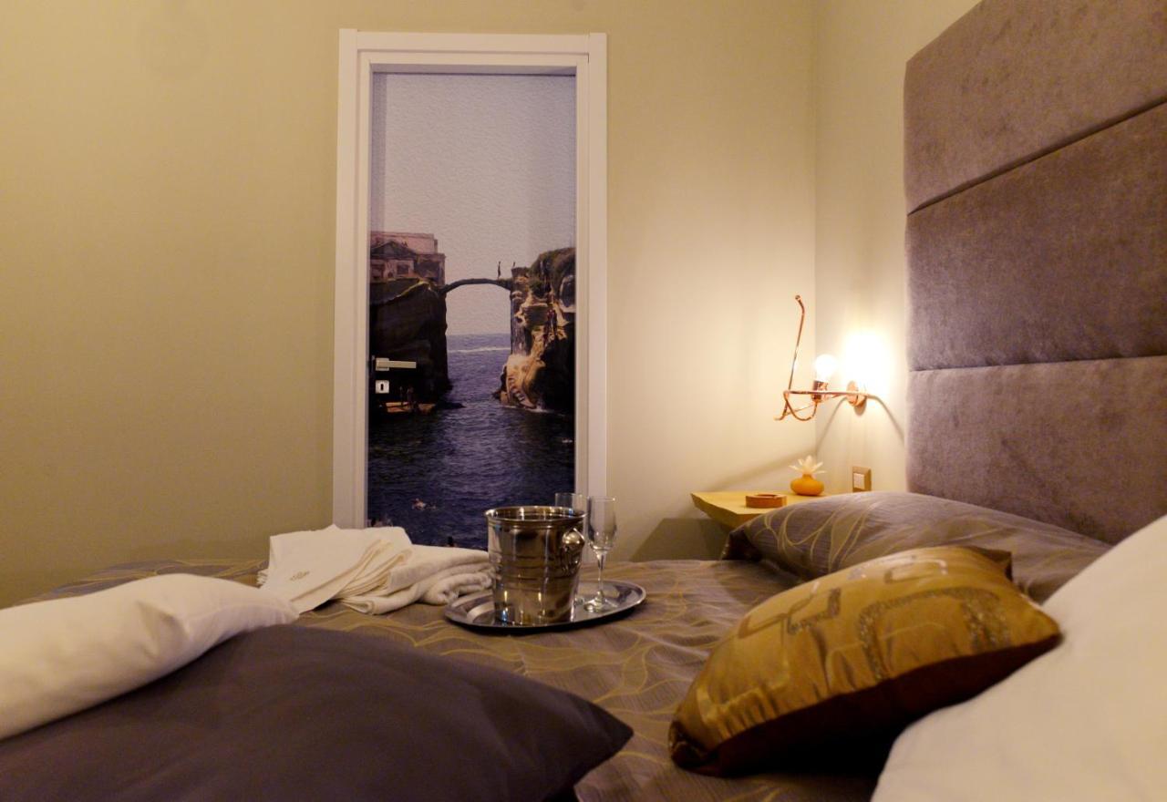 Chiaia Roof Bed & Breakfast Наполи Екстериор снимка